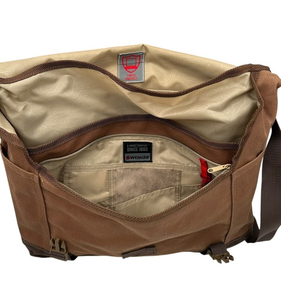 Wenger Water Repelling Waxed Canvas Messenger Shoulder Bag Brown 16in Laptop - Picture 8 of 15